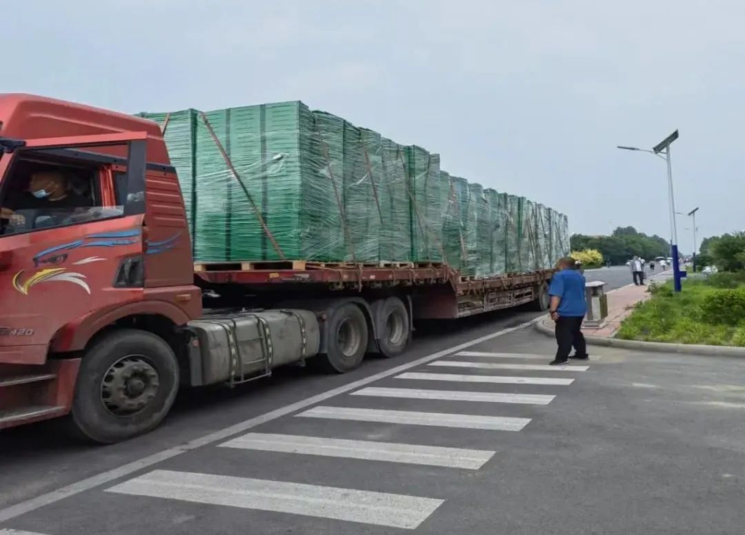 【產(chǎn)品紀(jì)實(shí)】中標(biāo)！投產(chǎn)！交付！風(fēng)帆折疊EU箱創(chuàng)訂單佳績(jī)